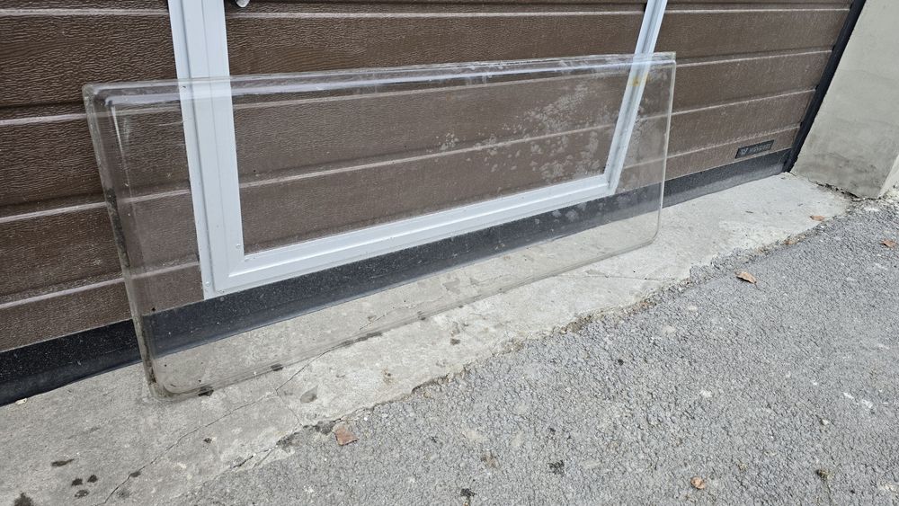 Szyba Okno do przyczepy kempingowej  kampera 2 sztuki