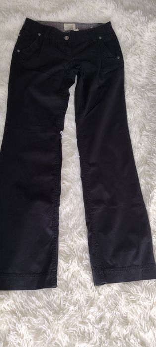 Ładne czarne spodnie