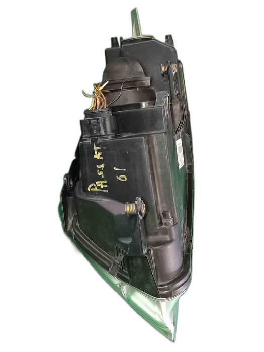 Ótica / Farol Direito VW PASSAT B5.5 3B0941016AK (OEM) | 1EL00835002 (OEM)