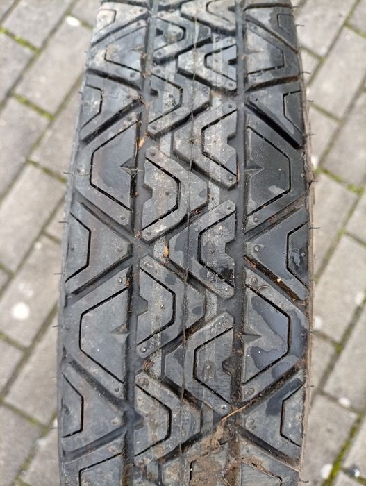 Jante suplente com pneu  NOVO CONTINENTAL 115/90/R16