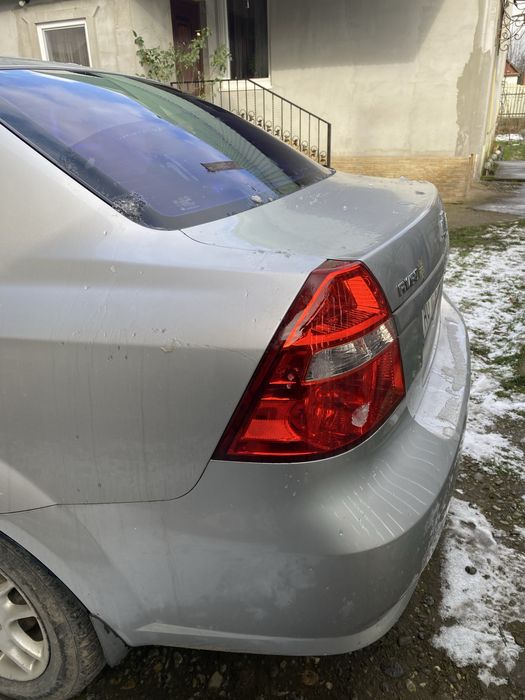 Шевроле  Aveo 1.5 2007