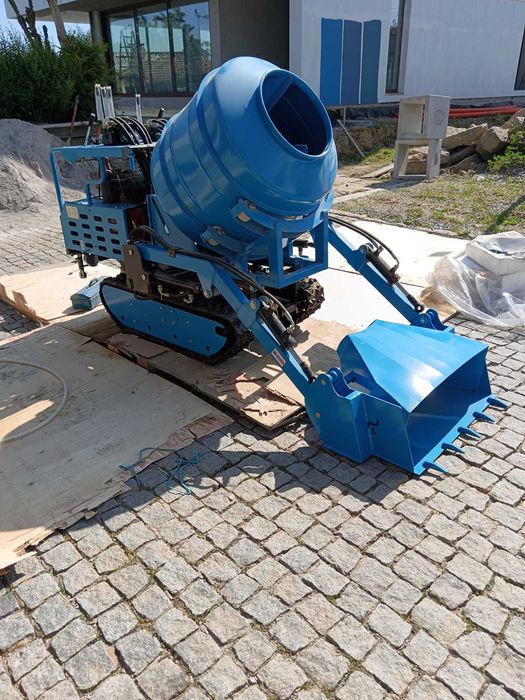 DRUMP Betoneira móvel de rastos com carregamento automático de 350 litros - NOVA
