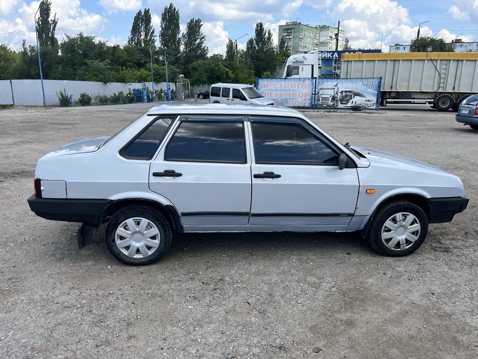 Продам ВАЗ 21099