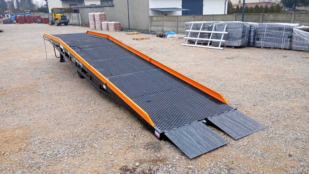 Mobilna rampa , platforma najazd do kontenera 10 ton