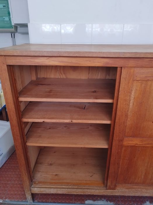 Móvel Madeira Maciça