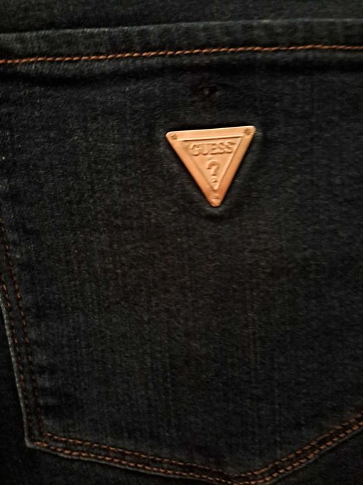 Calça de ganga escura guess