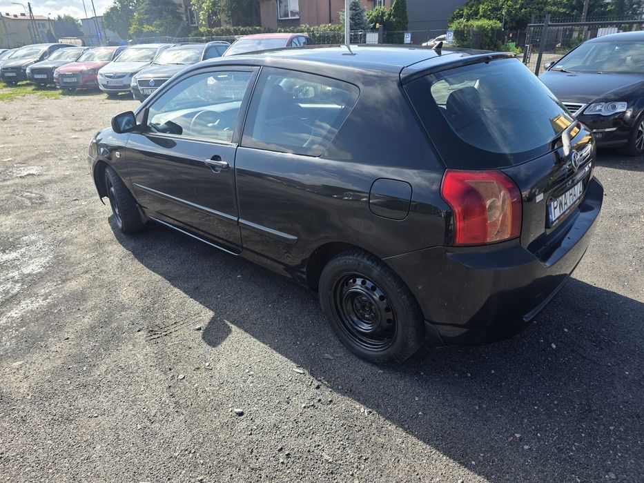 Toyoto corolla 2006r
