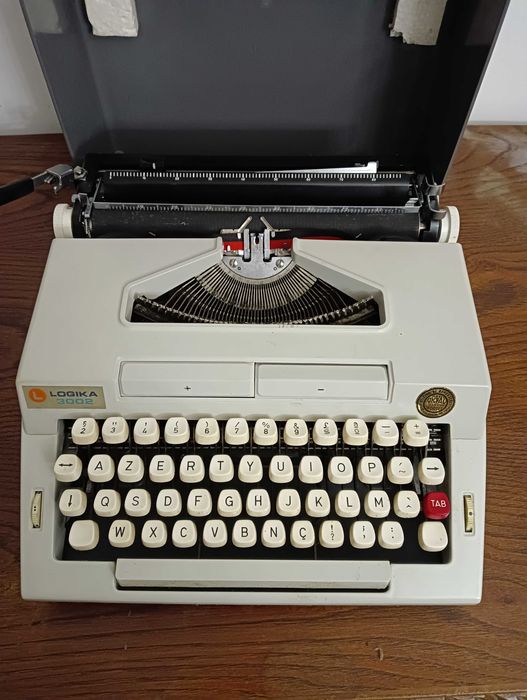 Máquina de escrever