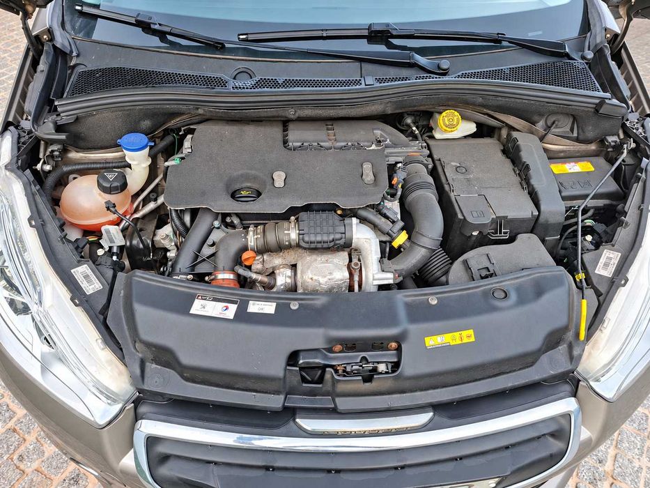 Peugeot 208 1.6 Hdi