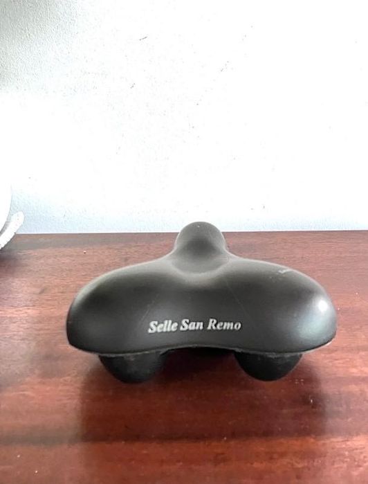 Selim Selle San Remo – Preto – Conforto para Passeio e Uso Urbano