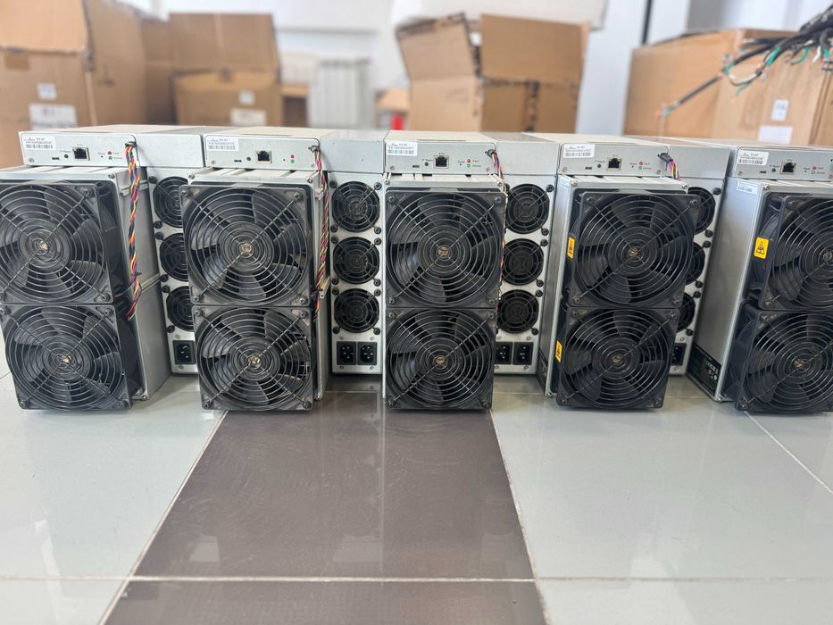 Б/у Майнери Asic Bitmain Antminer S19j Pro 100 Th 3200 Вт в кількості
