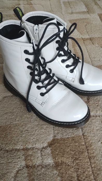 Buty Młodzieżowe w stylu Martensów