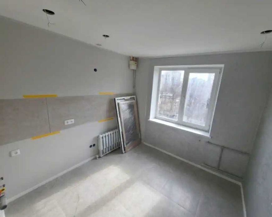 Продаж 2 к кв, 56 м2, ГАЗ,  жм Тополя 3, Б.30, Безнал - Да.