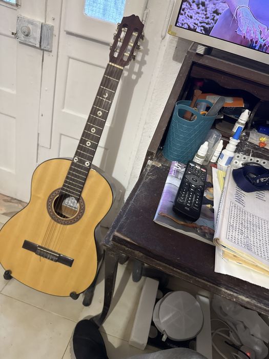 Vendre,guitarra classica