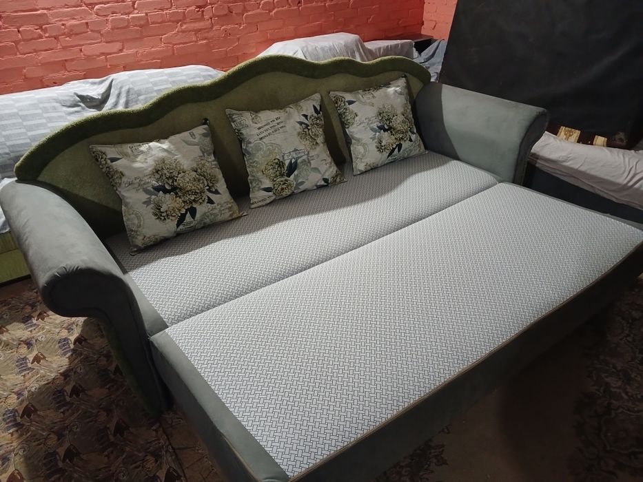 Продам диван софа