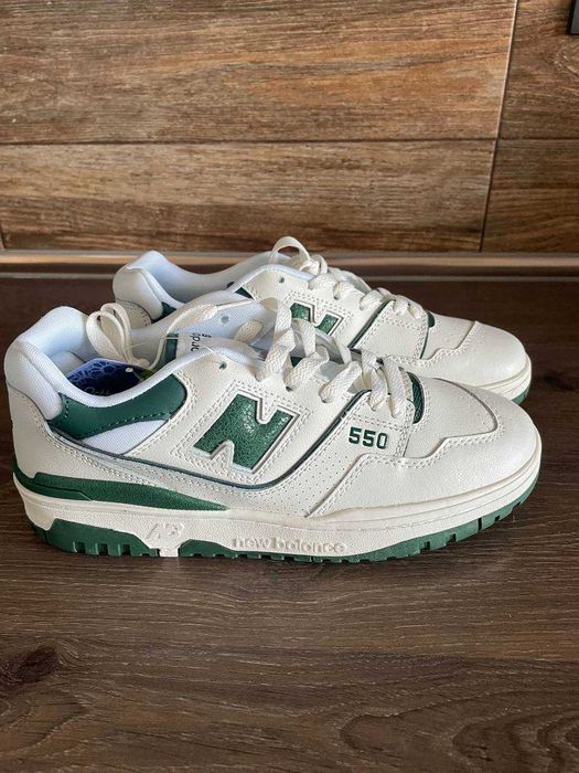 Кеди Нью Беланс 40р Кроссовки New Balance 550