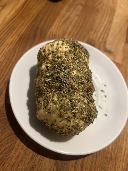 Oscypki/ sery  w ziolach