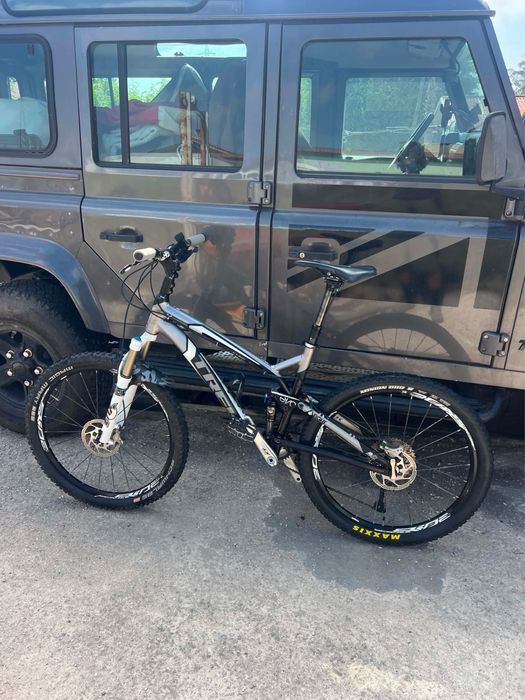 Bocicleta trek top fuel ex8 edicao fox