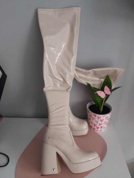 Kozaki lakierowane Windsor Smith 38 24.5cm