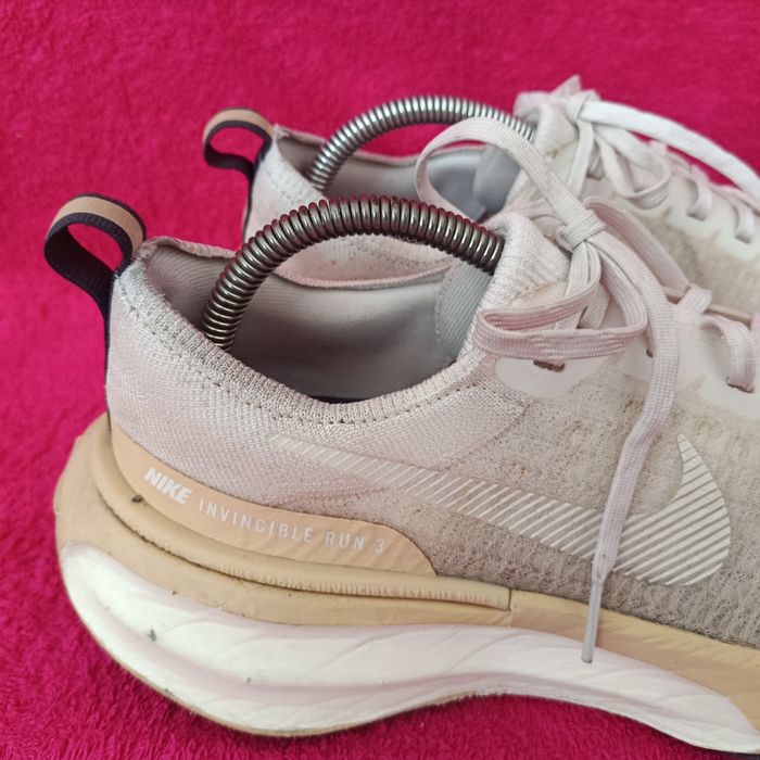 Стан 10/10 розмір 43 устілка 27.5 смNike ZoomX Invincible Run 3 Sesame Coconut Milk Men's оригінал.