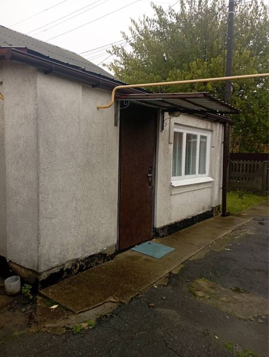 Здам частину будинку