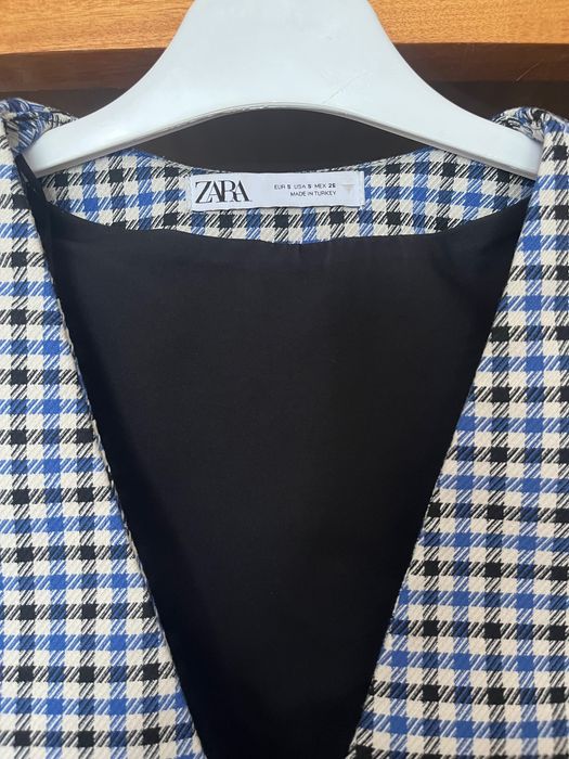 Crop top colete xadrez Zara