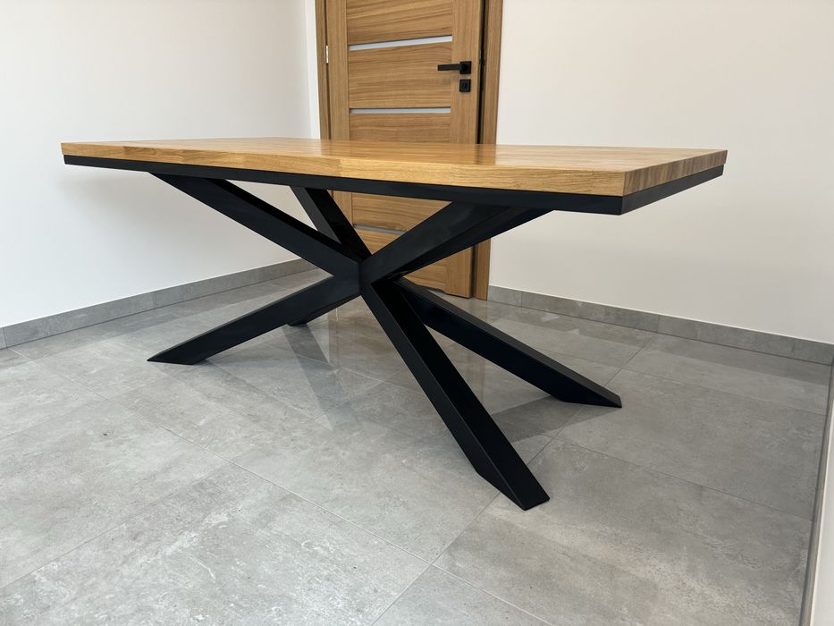 Solidny stół dębowy 180x90 cm – lite drewno, metalowa podstawa