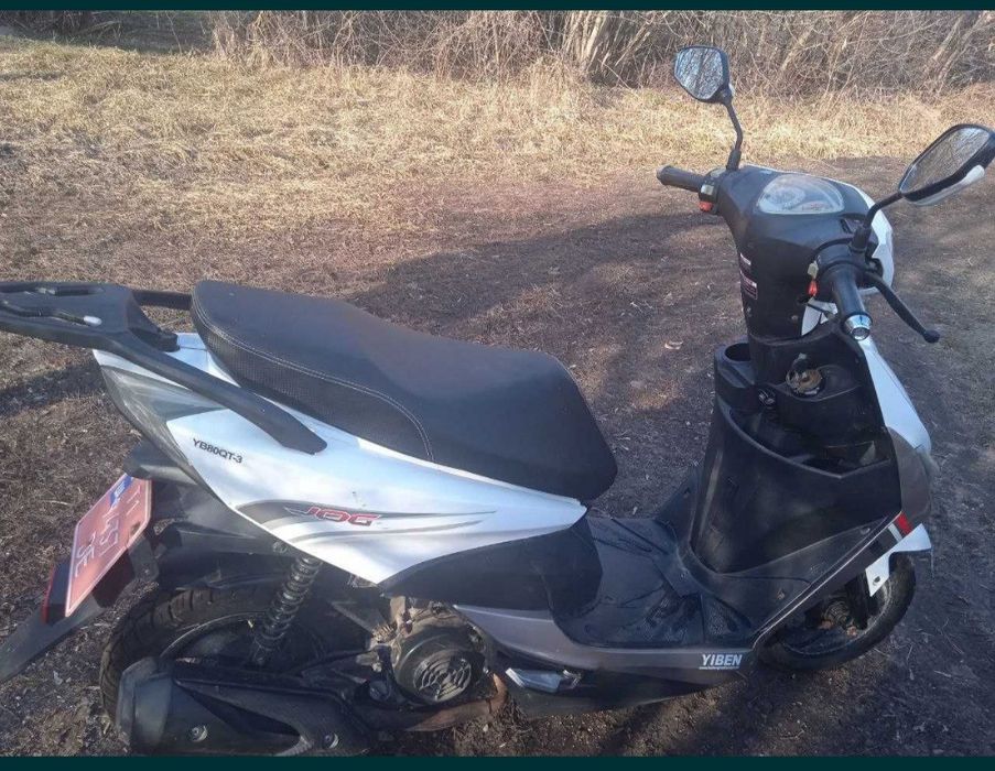 Скутер Viben JOG YB80QT-3