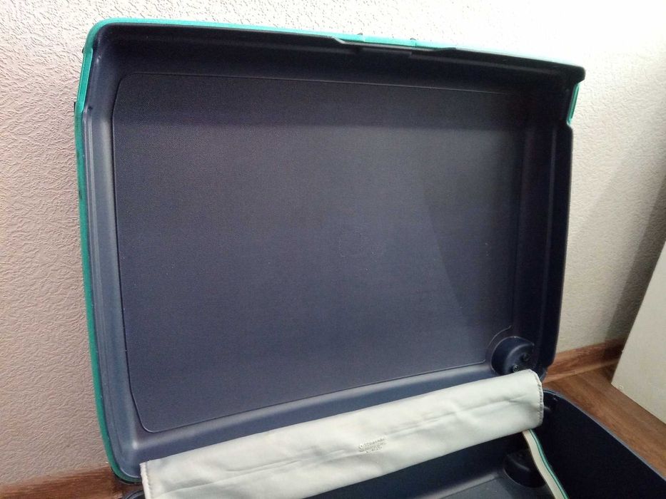 Чемодан / валіза Samsonite Oyster. Бельгія