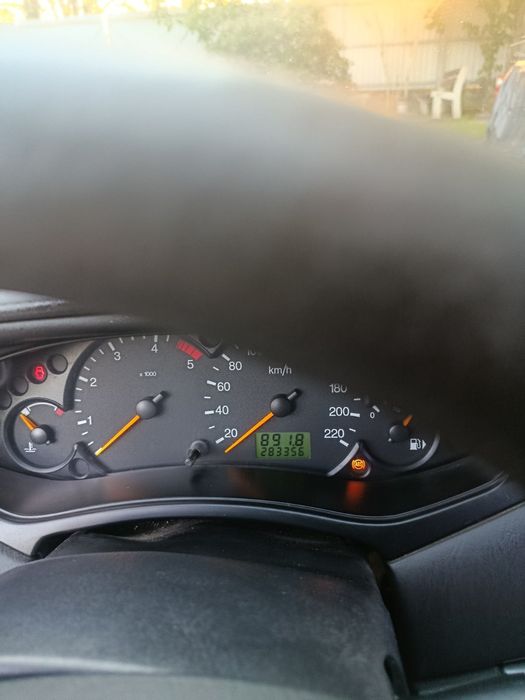 Продам Ford focus 2004
