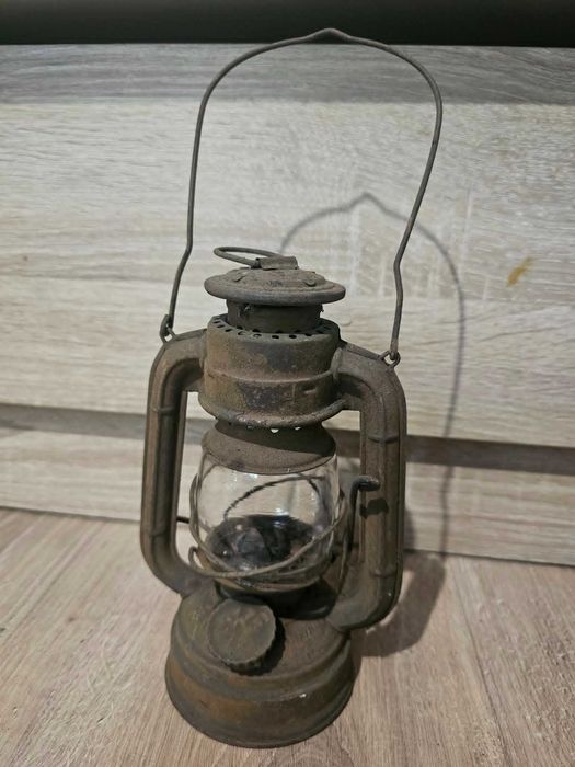 Niemiecka lampa naftowa FROWO 50