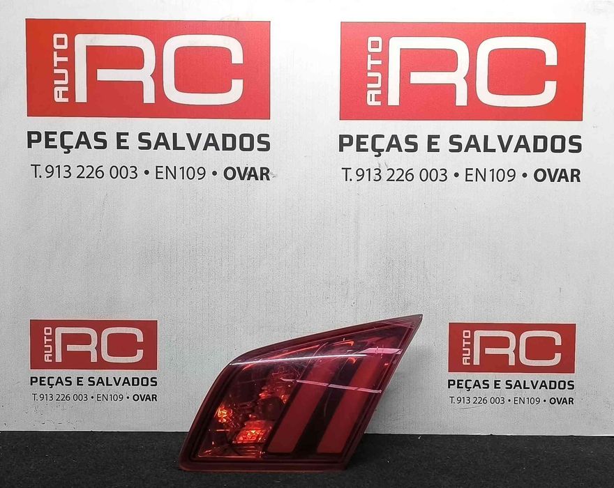 Farolim da Mala Direito 9677818280 - PEUGEOT 308 II
