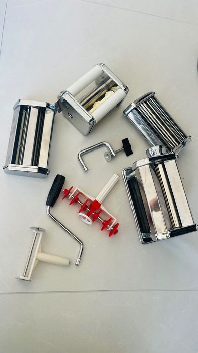 Maszynka do makaronu