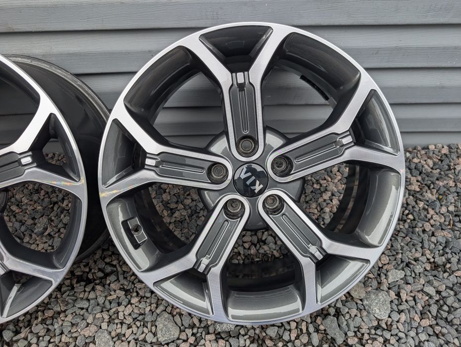 Комплект титанових дисків Kia 5/114.3 R18 5*114.3 18 ET45