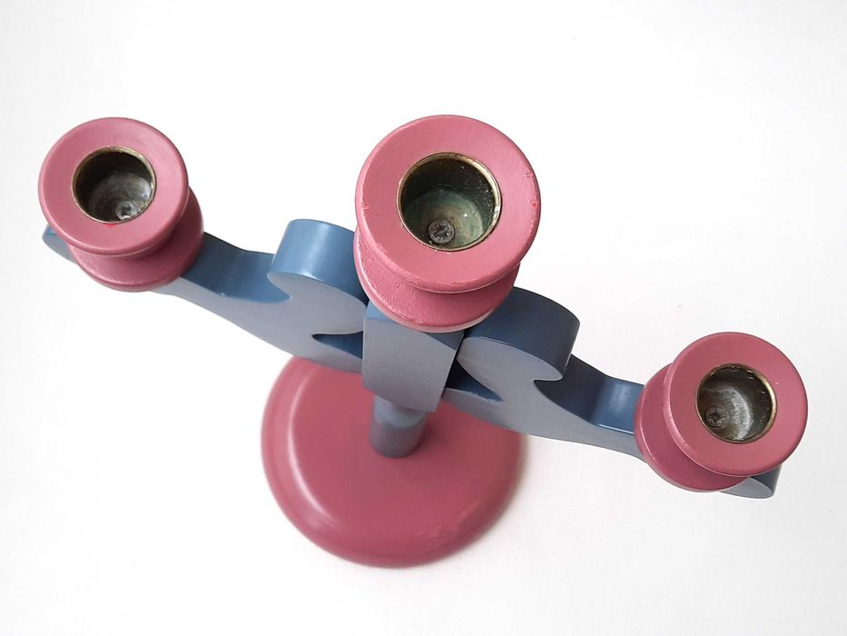 Stary drewniany świecznik - Szwecja