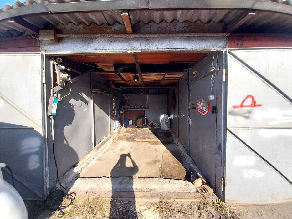 Продам гараж в кооперативе