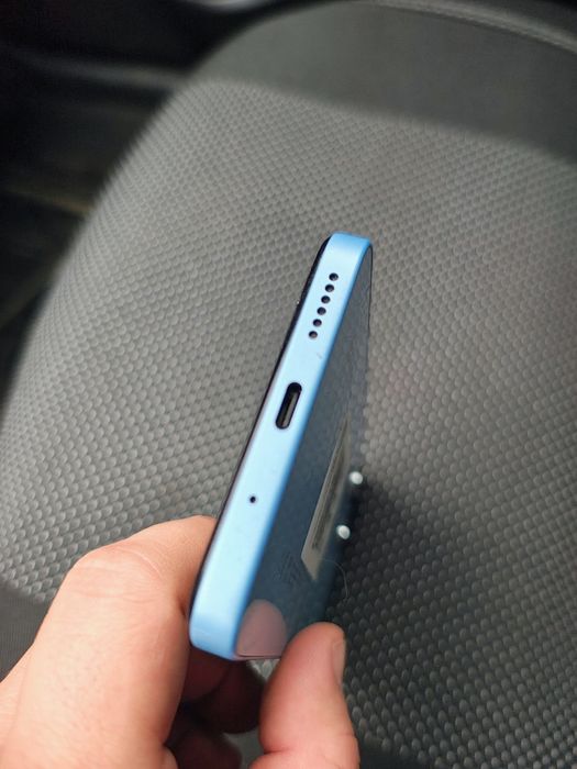 Продам телефон Redmi 12