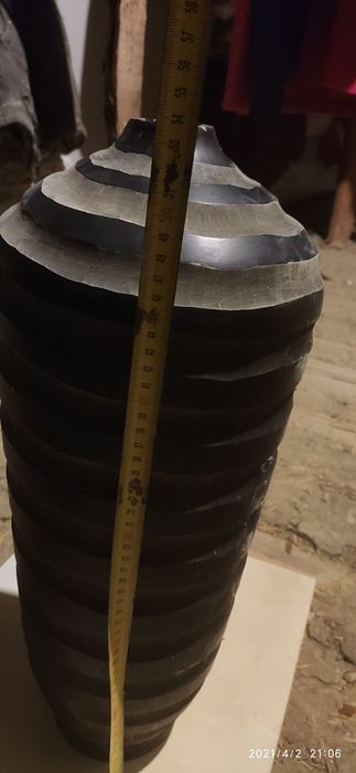 Ваза із дерева заводська оригінальний дизайн