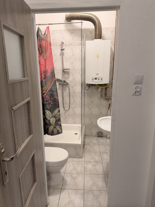 Lokal 40m2 w doskonalej lokalizacji