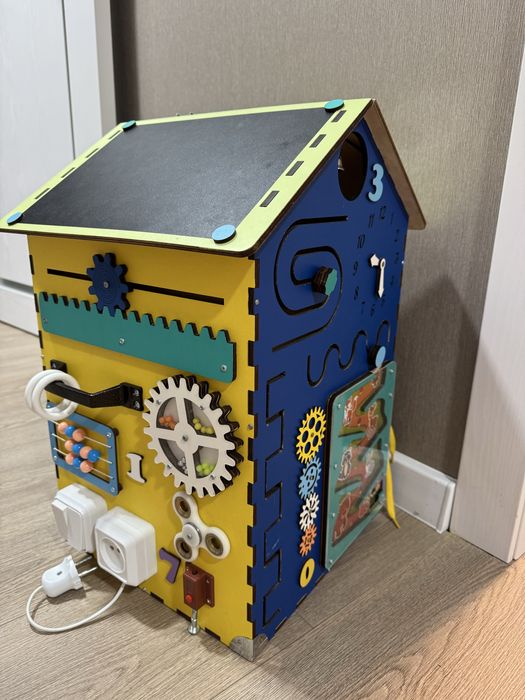 Бізіборд (будинок)