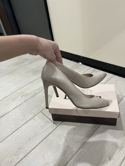 Туфлі - лодочки жіночі