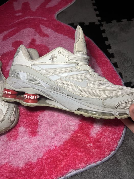 Nike Shox R2 x supreme. Б/У 45-46 розмір