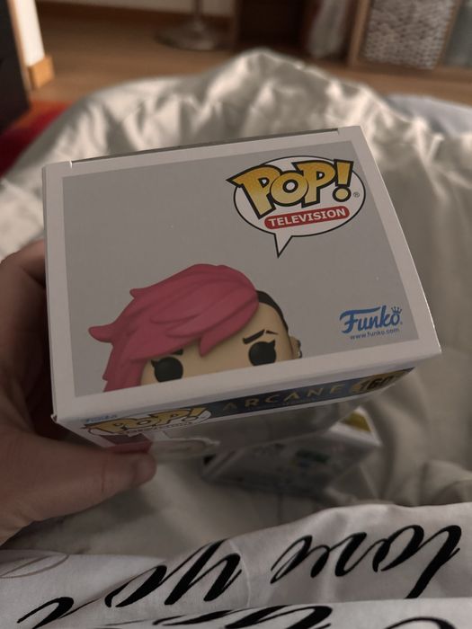 Pack funko pop JINX e VI novos nunca abertos