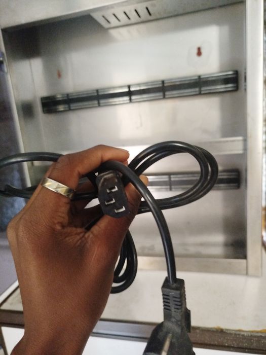 Desinfectador de facas por ozono