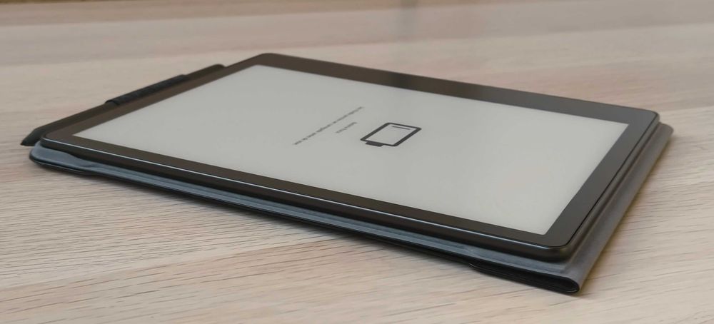 Kindle Scribe 32 Gb + Caneta Premium + Capa Kindle Cinzenta