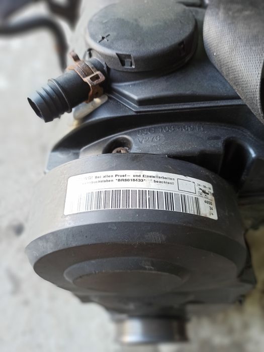 Двигун мотор двигатель BRS BRR VW T5 transporter multivan 1.9 TDI