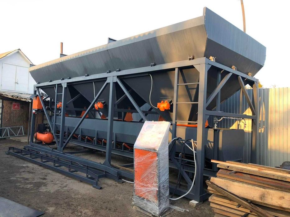 Бункер, ленточный конвейер, транспортер, БСУ, дозуючі комплекси