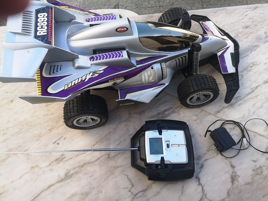 Carro telecomandado