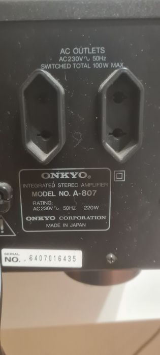 Amplificador onkyo integra R1