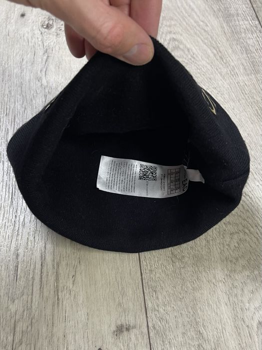 Guess Los Angeles шапка демисезонная черная